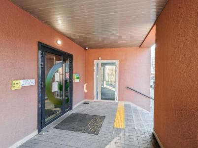 Продажа коммерческой недвижимости Омск. ул Тарская, 22