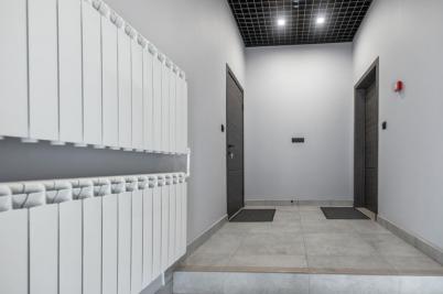 Продажа коммерческой недвижимости Омск. ул Тарская, 22