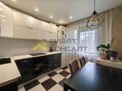 Продажа квартиры Омск. улица Богдана Хмельницкого, 44