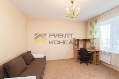Продажа квартиры Омск. улица 1-я Челюскинцев, 98