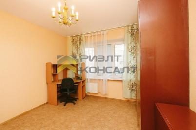 Продажа квартиры Омск. улица 1-я Челюскинцев, 98