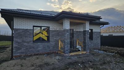 Продажа дома Омская обл, Омский р-н, деревня Зеленовка