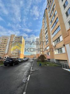 Продажа квартиры Омск. улица Осоавиахимовская, 183, к.1