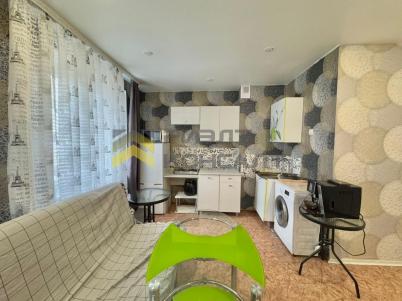 Продажа квартиры Омск. улица Осоавиахимовская, 183, к.1