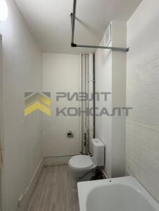 Продажа квартиры Омск. улица Осоавиахимовская, 183, к.1