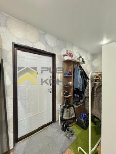 Продажа квартиры Омск. улица Осоавиахимовская, 183, к.1