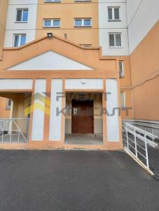 Продажа квартиры Омск. улица Осоавиахимовская, 183, к.1