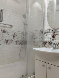 Продажа квартиры Омск. улица 10 лет Октября 107