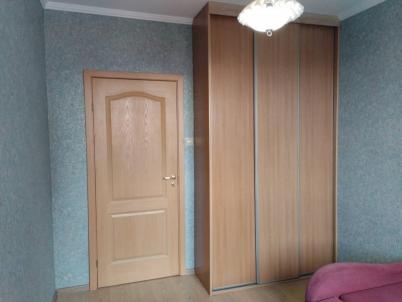 Продажа квартиры Омск. улица 10 лет Октября 107