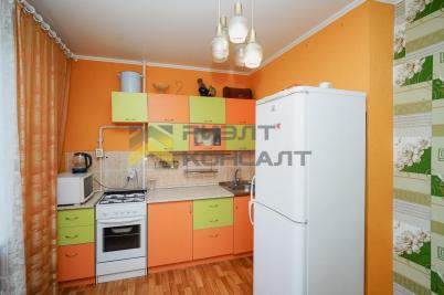 Продажа квартиры Омск. улица Сулеймана Стальского, 10