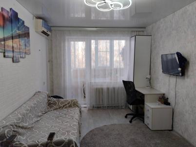 Продажа квартиры Омск. улица Ярослава Гашека 3/2