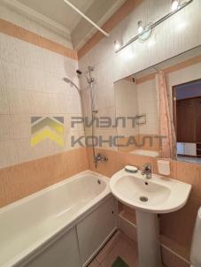 Продажа квартиры Омск. улица Звездова, 62, к.4