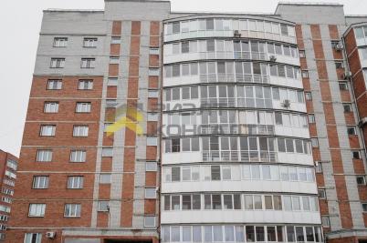 Продажа квартиры Омск. улица Малиновского, 19, к.1