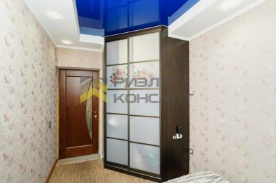 Продажа квартиры Омск. улица Малиновского, 19, к.1