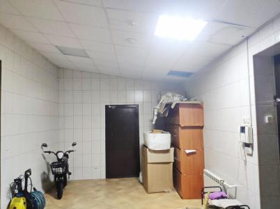 Продажа коммерческой недвижимости Омск. Заозёрная улица, 11Б