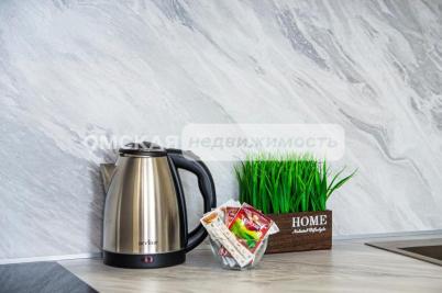 Продажа квартиры Омск. улица Маршала Жукова 156