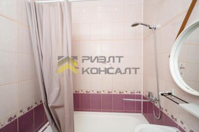 Продажа квартиры Омск. улица Дианова, 9, к.1