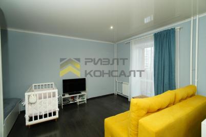 Продажа квартиры Омск. улица Дианова, 9, к.1