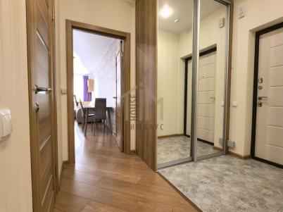 Продажа квартиры Омск. Взлетная ул., 13/1