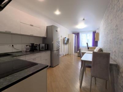 Продажа квартиры Омск. Взлетная ул., 13/1