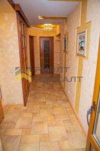 Продажа квартиры Омск. улица Кирова, 16, к.2