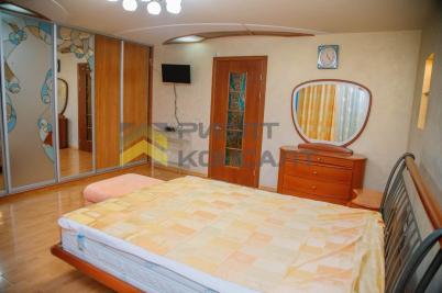 Продажа квартиры Омск. улица Кирова, 16, к.2