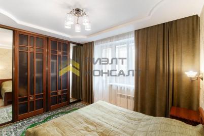 Продажа квартиры Омск. улица Крупской, 9/3