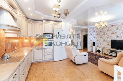 Продажа квартиры Омск. улица Крупской, 9/3