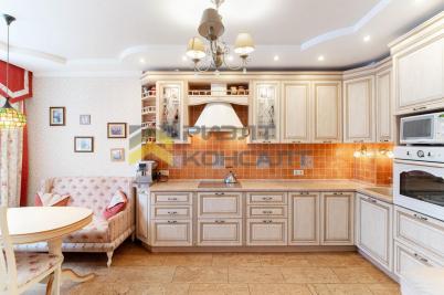 Продажа квартиры Омск. улица Крупской, 9/3