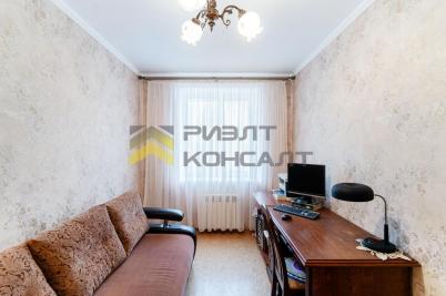 Продажа квартиры Омск. улица Крупской, 9/3