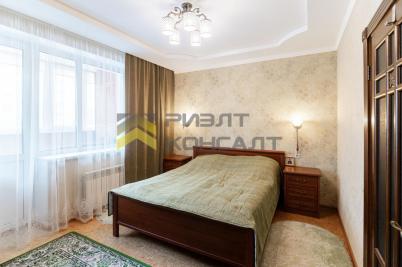 Продажа квартиры Омск. улица Крупской, 9/3