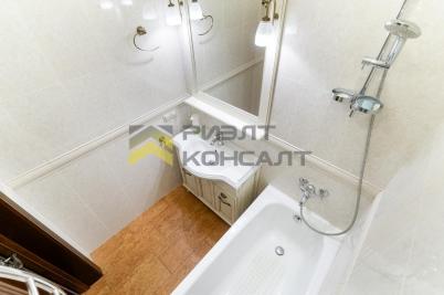 Продажа квартиры Омск. улица Крупской, 9/3