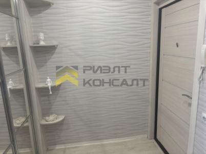 Продажа квартиры Омск. улица Леонида Маслова, 8