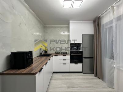 Продажа квартиры Омск. проезд 6-й Амурский, 8