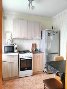 Продажа квартиры Омск. Амурский поселок, Амурская 21-я, 32