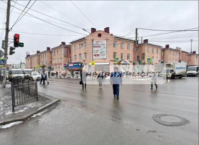 Продажа помещения свободного назначения Омск.&nbsp;улица Лобкова 3