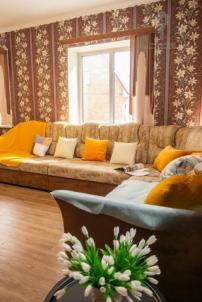 Продажа дома Ясная Поляна, Парадная, 2