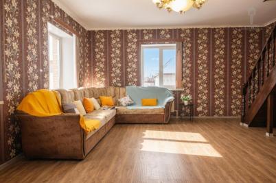 Продажа дома Ясная Поляна, Парадная, 2