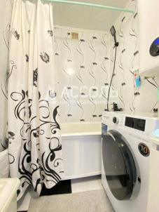 Продажа квартиры ул. Пионерская, 24