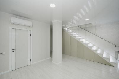 Продажа квартиры Омск.&nbsp;Комарова пр-кт, 15к1