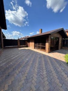 Продажа дома Омск.&nbsp;А.Санина ул, 4