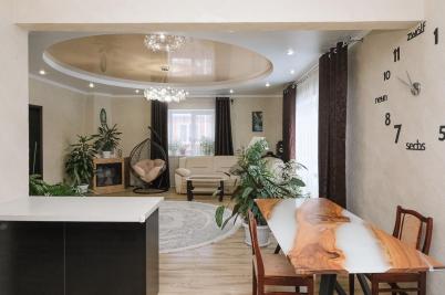 Продажа дома Омск.&nbsp;Меридиальная ул, 35