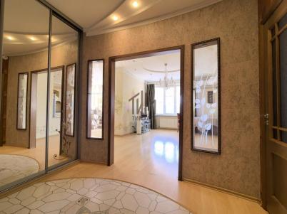 Продажа квартиры Омск.&nbsp;Декабристов ул., 114к1