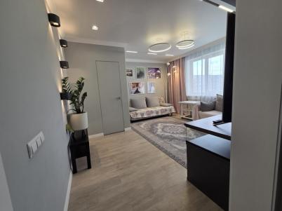 Продажа квартиры Омск.&nbsp;6-й микрорайон, Лукашевича, 25