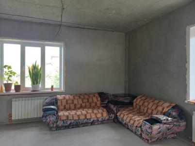 Продажа квартиры Строителей, 1