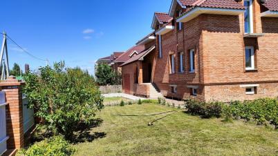 Продажа квартиры Строителей, 1