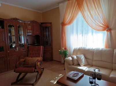 Продажа квартиры Кленовая, 38