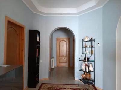 Продажа квартиры Кленовая, 38