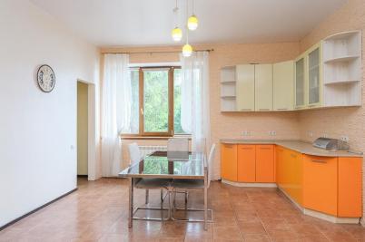 Продажа дома Омск.&nbsp;Широкая ул, 10