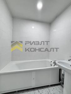 Продажа квартиры Омск.&nbsp;улица Дианова, 8, к.1